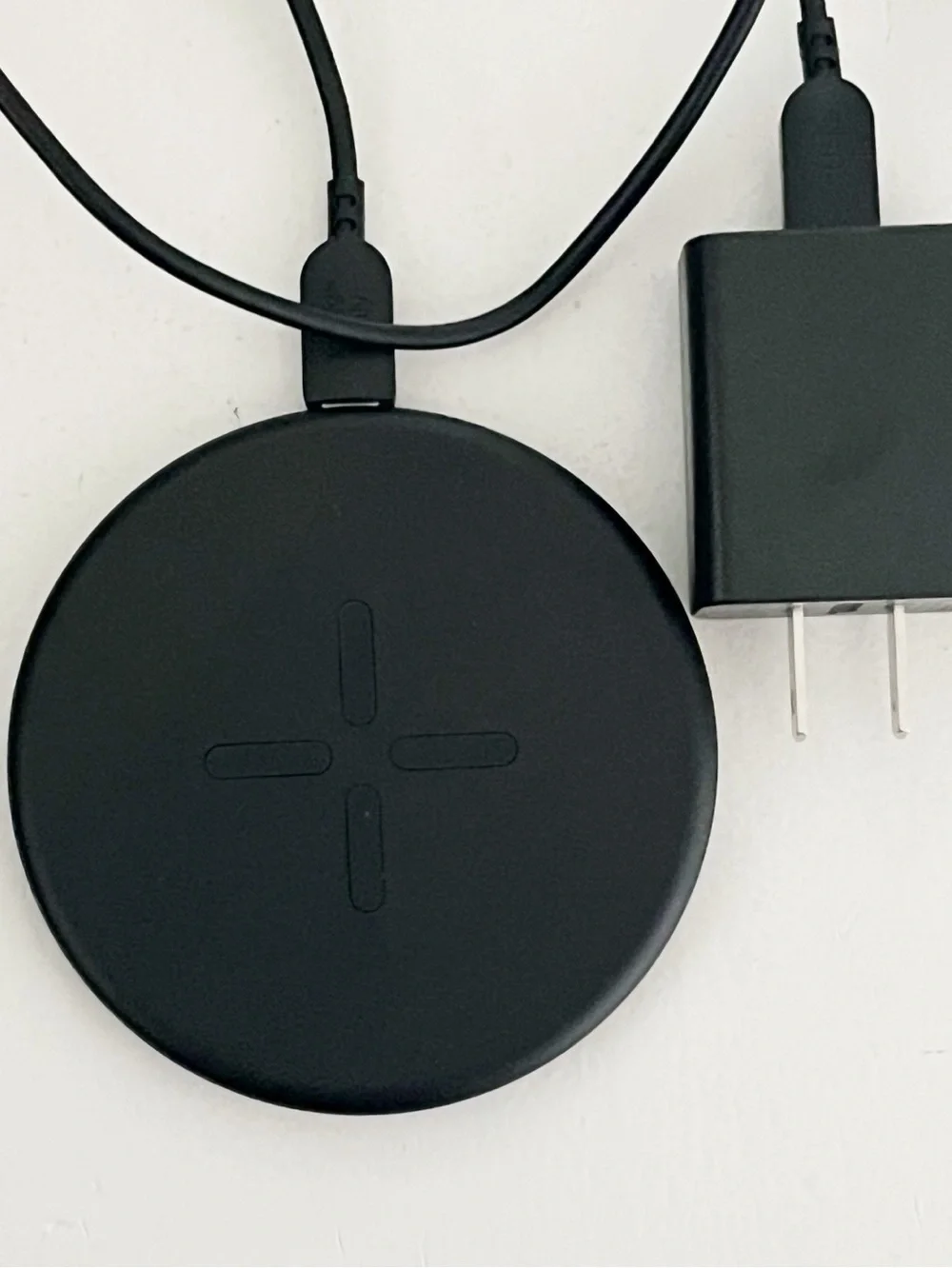 IKEA LIVBOJ circular charging pad, minimalist cross design wireless charger